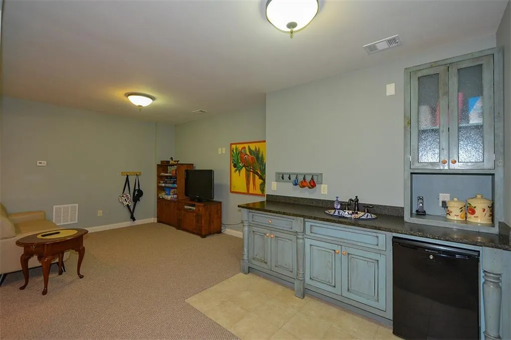 6279 Cherry Tree Lane, Atlanta, Georgia 30328, 5 Bedrooms Bedrooms, ,5 BathroomsBathrooms,Residential,Sold,6279 Cherry Tree Lane,5800569