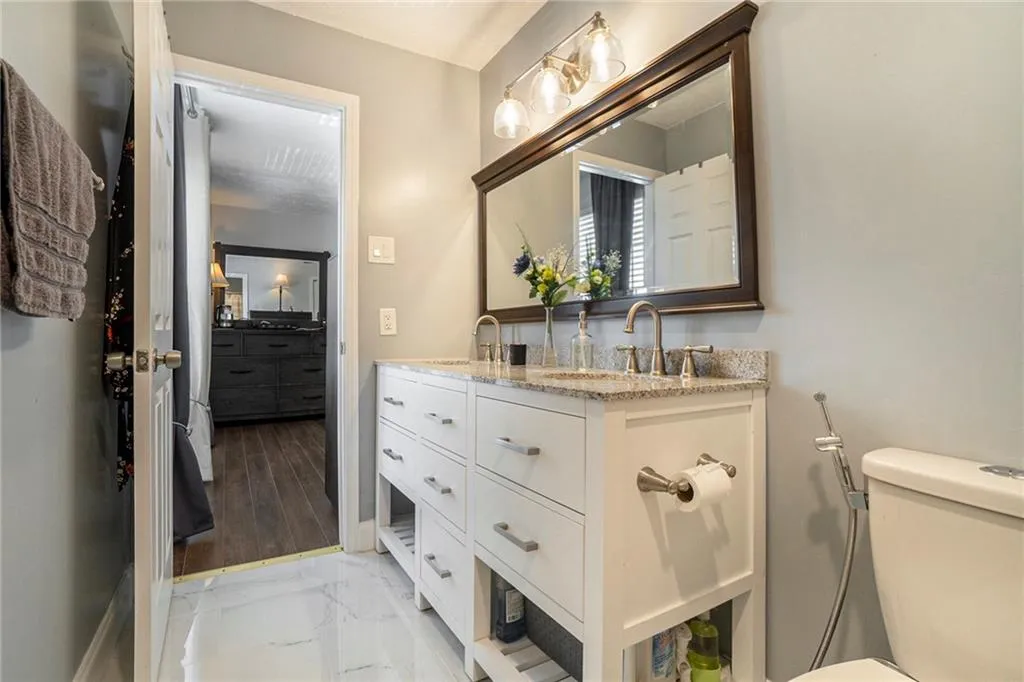 6980 Roswell Road Unit M3, Sandy Springs, Georgia 30328, 3 Bedrooms Bedrooms, ,2 BathroomsBathrooms,Residential,Sold,6980 Roswell Road Unit M3,7236810 6980 Roswell Road Unit M3, Sandy Springs, Georgia 30328, 3 Bedrooms Bedrooms, ,2 BathroomsBathrooms,Residential,Sold,6980 Roswell Road Unit M3,7236810