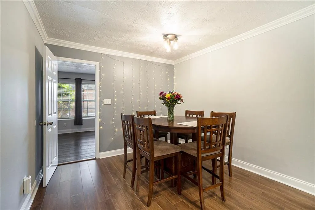 6980 Roswell Road Unit M3, Sandy Springs, Georgia 30328, 3 Bedrooms Bedrooms, ,2 BathroomsBathrooms,Residential,Sold,6980 Roswell Road Unit M3,7236810 6980 Roswell Road Unit M3, Sandy Springs, Georgia 30328, 3 Bedrooms Bedrooms, ,2 BathroomsBathrooms,Residential,Sold,6980 Roswell Road Unit M3,7236810