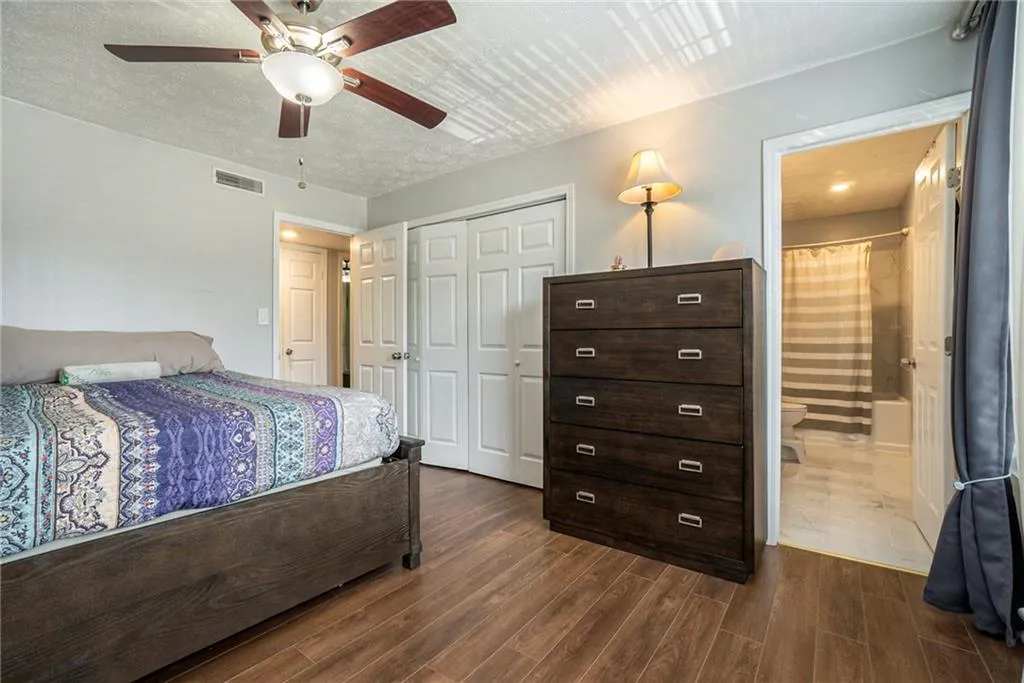 6980 Roswell Road Unit M3, Sandy Springs, Georgia 30328, 3 Bedrooms Bedrooms, ,2 BathroomsBathrooms,Residential,Sold,6980 Roswell Road Unit M3,7236810 6980 Roswell Road Unit M3, Sandy Springs, Georgia 30328, 3 Bedrooms Bedrooms, ,2 BathroomsBathrooms,Residential,Sold,6980 Roswell Road Unit M3,7236810