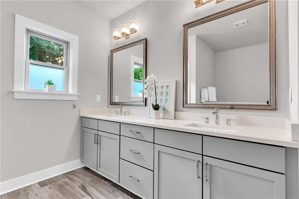 6087 Boylston Drive, Atlanta, Georgia 30328, 3 Bedrooms Bedrooms, ,3 BathroomsBathrooms,Residential,Sold,6087 Boylston Drive,7127289