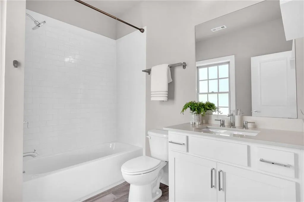 6087 Boylston Drive, Atlanta, Georgia 30328, 3 Bedrooms Bedrooms, ,3 BathroomsBathrooms,Residential,Sold,6087 Boylston Drive,7127289