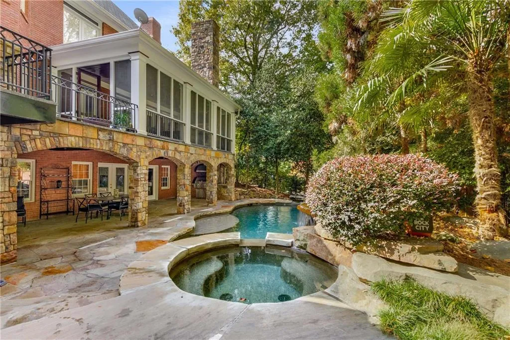 1285 Wesley Place Nw, Atlanta, Georgia 30327, 5 Bedrooms Bedrooms, ,7 BathroomsBathrooms,Residential,For Sale,1285 Wesley Place Nw,7571244
