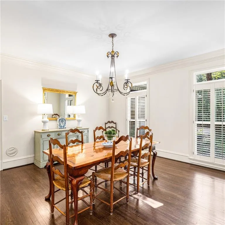 1285 Wesley Place Nw, Atlanta, Georgia 30327, 5 Bedrooms Bedrooms, ,7 BathroomsBathrooms,Residential,For Sale,1285 Wesley Place Nw,7571244