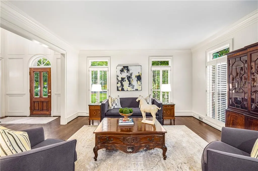 1285 Wesley Place Nw, Atlanta, Georgia 30327, 5 Bedrooms Bedrooms, ,7 BathroomsBathrooms,Residential,For Sale,1285 Wesley Place Nw,7571244