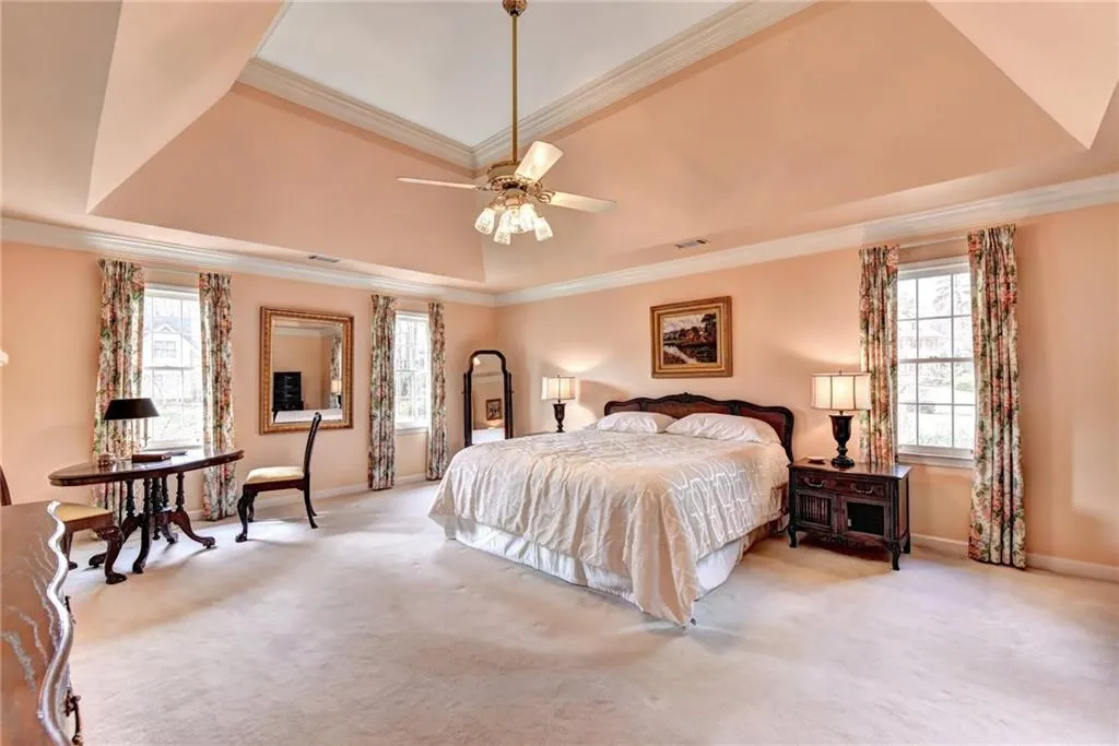 330 Burnt Oak Court, Sandy Springs, Georgia 30328, 4 Bedrooms Bedrooms, ,3 BathroomsBathrooms,Residential,Sold,330 Burnt Oak Court,5965472