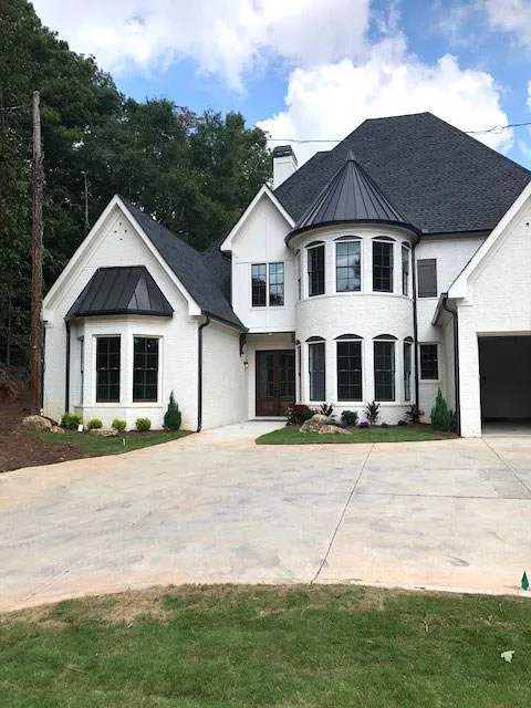360 Windsor Parkway, Sandy Springs, Georgia 30342, 6 Bedrooms Bedrooms, ,5 BathroomsBathrooms,Residential,Sold,360 Windsor Parkway,5980758