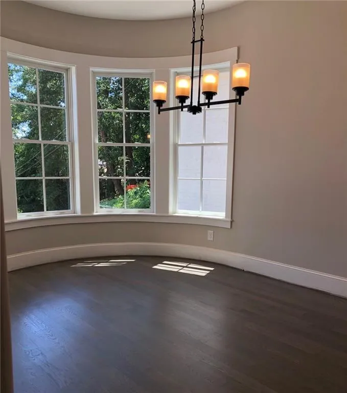 360 Windsor Parkway, Sandy Springs, Georgia 30342, 6 Bedrooms Bedrooms, ,5 BathroomsBathrooms,Residential,Sold,360 Windsor Parkway,5980758