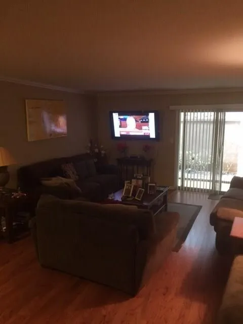 5095 Roswell Road Unit 108, Atlanta, Georgia 30342, 3 Bedrooms Bedrooms, ,2 BathroomsBathrooms,Residential,Sold,5095 Roswell Road Unit 108,5651136