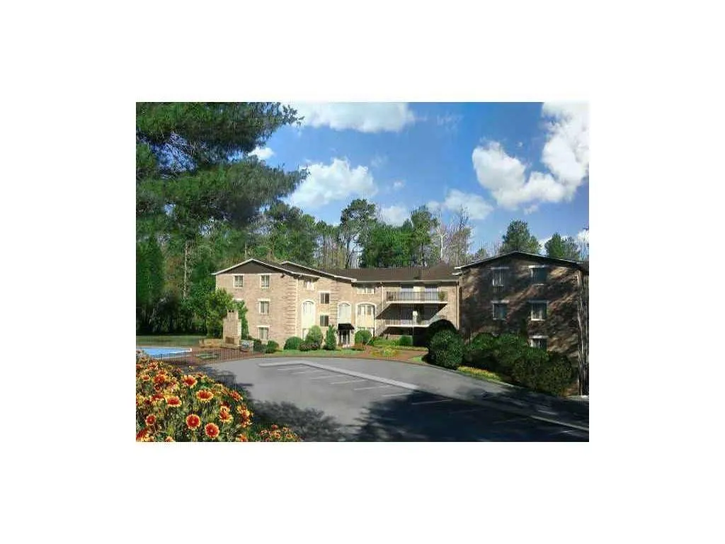 5095 Roswell Road Unit 108, Atlanta, Georgia 30342, 3 Bedrooms Bedrooms, ,2 BathroomsBathrooms,Residential,Sold,5095 Roswell Road Unit 108,5651136