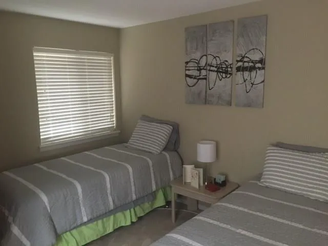 5095 Roswell Road Unit 108, Atlanta, Georgia 30342, 3 Bedrooms Bedrooms, ,2 BathroomsBathrooms,Residential,Sold,5095 Roswell Road Unit 108,5651136