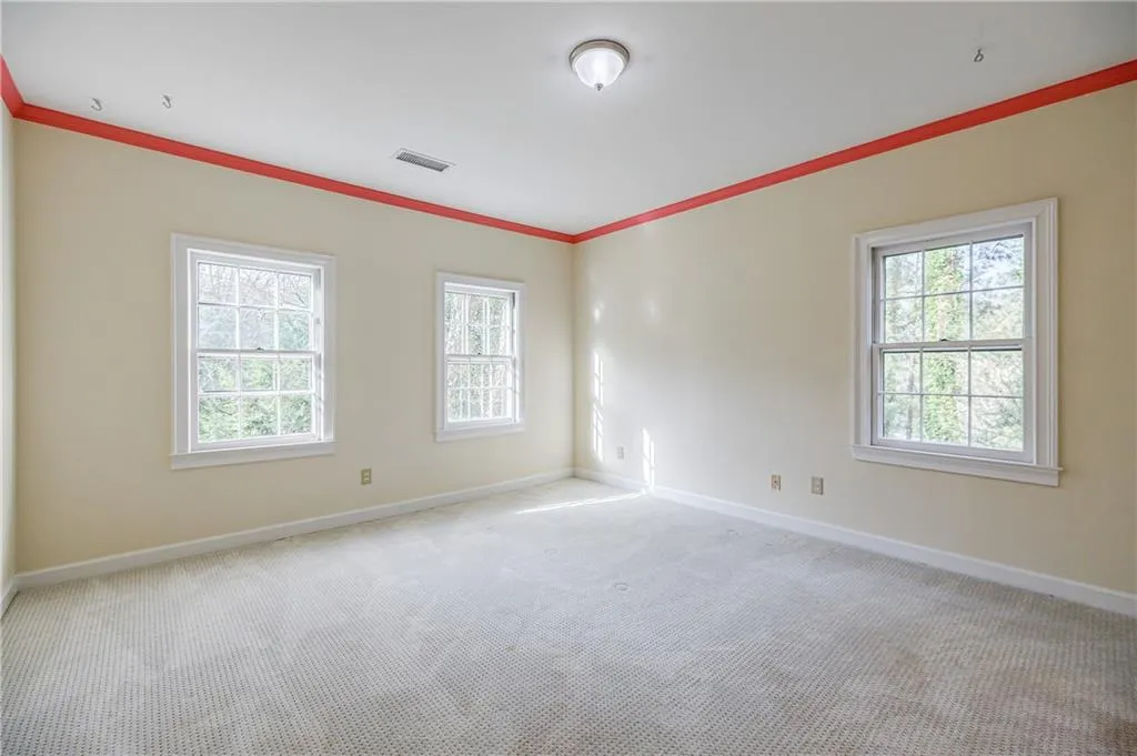 55 Chevaux Court Nw, Atlanta, Georgia 30342, 4 Bedrooms Bedrooms, ,3 BathroomsBathrooms,Residential,Sold,55 Chevaux Court Nw,7019600