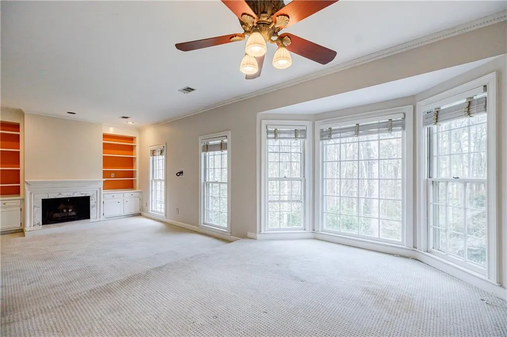 55 Chevaux Court Nw, Atlanta, Georgia 30342, 4 Bedrooms Bedrooms, ,3 BathroomsBathrooms,Residential,Sold,55 Chevaux Court Nw,7019600