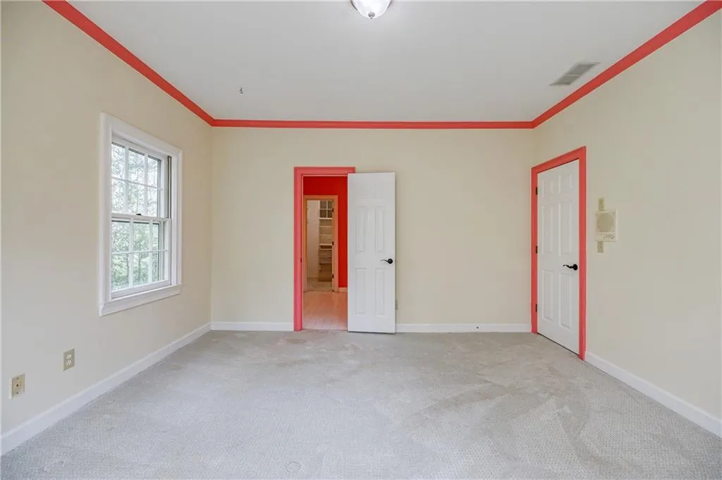 55 Chevaux Court Nw, Atlanta, Georgia 30342, 4 Bedrooms Bedrooms, ,3 BathroomsBathrooms,Residential,Sold,55 Chevaux Court Nw,7019600