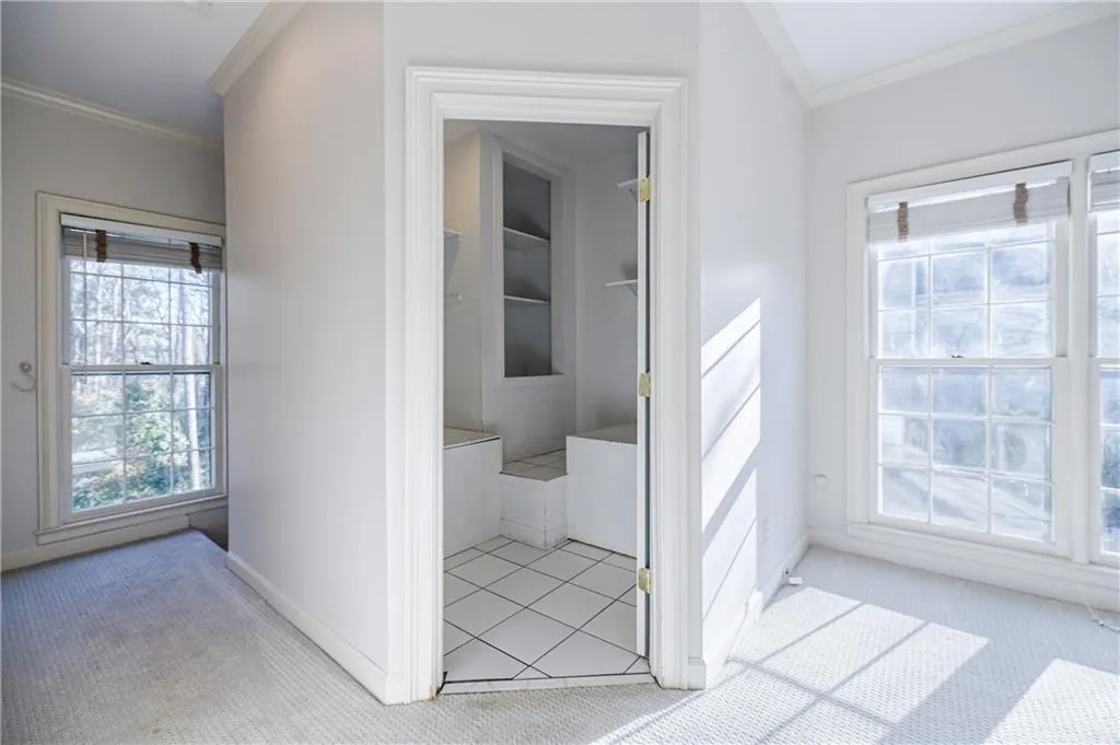 55 Chevaux Court Nw, Atlanta, Georgia 30342, 4 Bedrooms Bedrooms, ,3 BathroomsBathrooms,Residential,Sold,55 Chevaux Court Nw,7019600