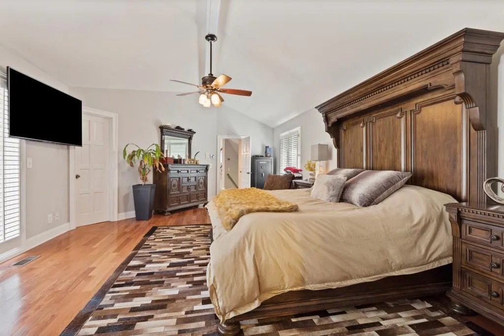 125 Jett Forest Court, Sandy Springs, Georgia 30327, 4 Bedrooms Bedrooms, ,4 BathroomsBathrooms,Residential,Sold,125 Jett Forest Court,6528973