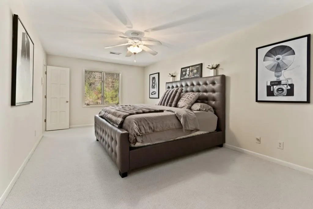 125 Jett Forest Court, Sandy Springs, Georgia 30327, 4 Bedrooms Bedrooms, ,4 BathroomsBathrooms,Residential,Sold,125 Jett Forest Court,6528973