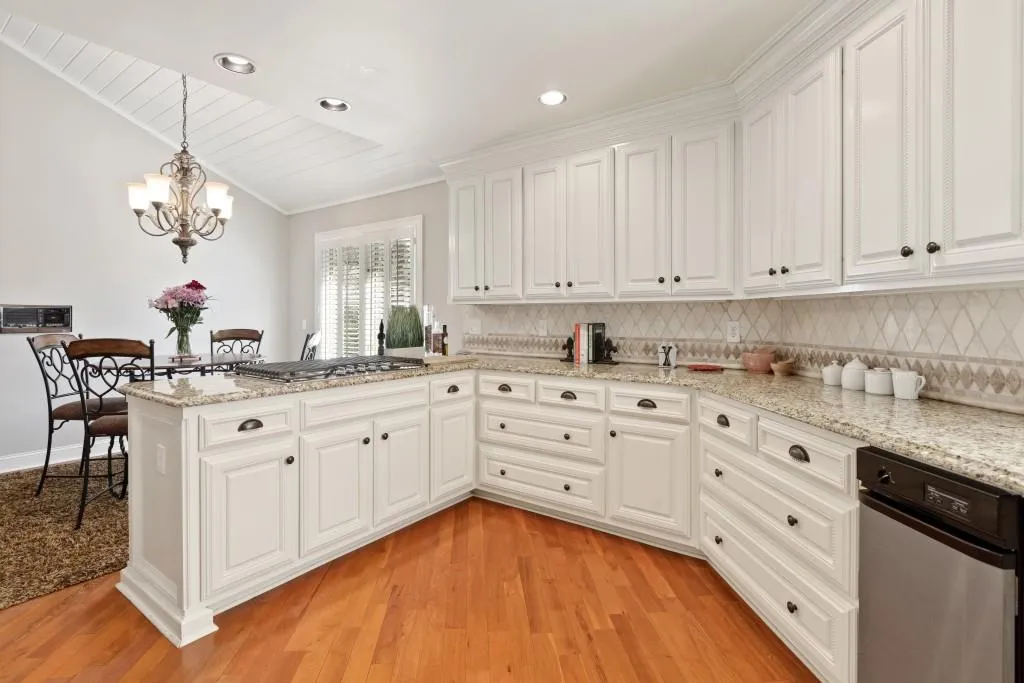 125 Jett Forest Court, Sandy Springs, Georgia 30327, 4 Bedrooms Bedrooms, ,4 BathroomsBathrooms,Residential,Sold,125 Jett Forest Court,6528973