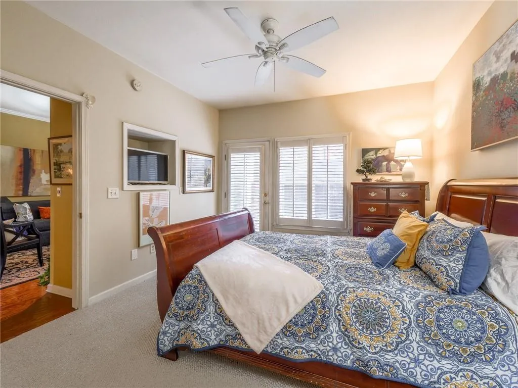 424 Lindbergh Drive Ne Unit 103, Atlanta, Georgia 30305, 2 Bedrooms Bedrooms, 0 ,2 BathroomsBathrooms,Residential,For Sale,424 Lindbergh Drive Ne Unit 103,7732111