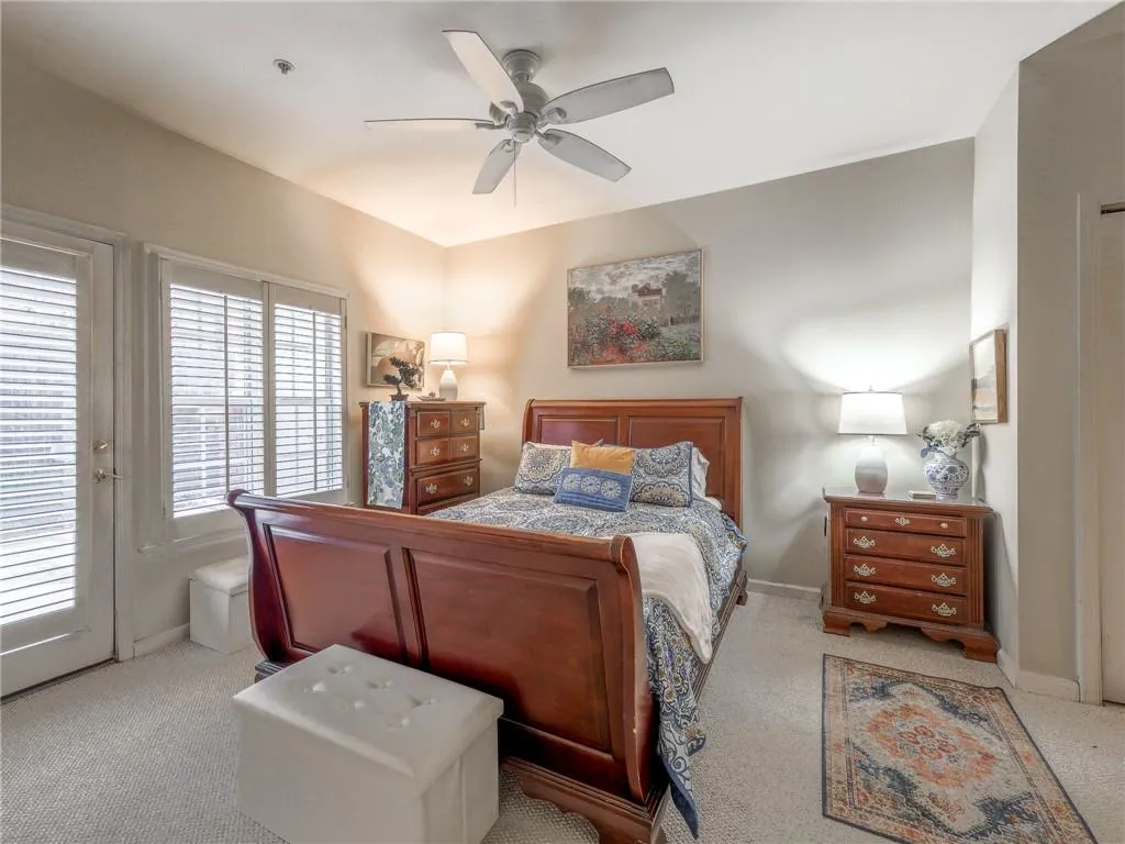 424 Lindbergh Drive Ne Unit 103, Atlanta, Georgia 30305, 2 Bedrooms Bedrooms, 0 ,2 BathroomsBathrooms,Residential,For Sale,424 Lindbergh Drive Ne Unit 103,7732111