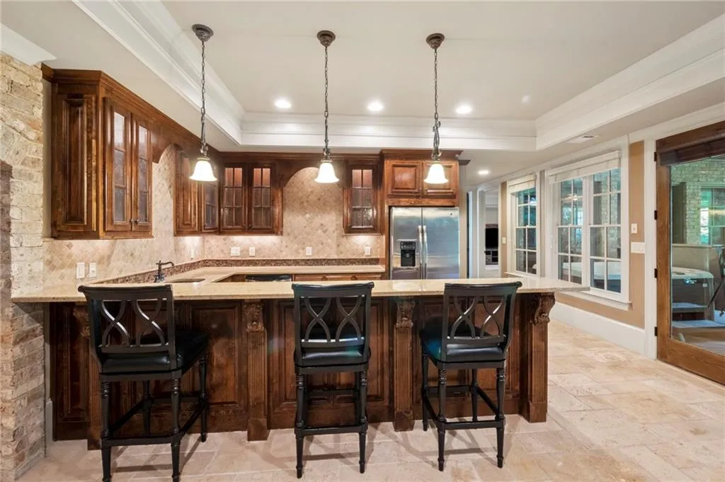 5035 Lake Forrest Drive Ne, Sandy Springs, Georgia 30342, 6 Bedrooms Bedrooms, ,6 BathroomsBathrooms,Residential,Sold,5035 Lake Forrest Drive Ne,6943571