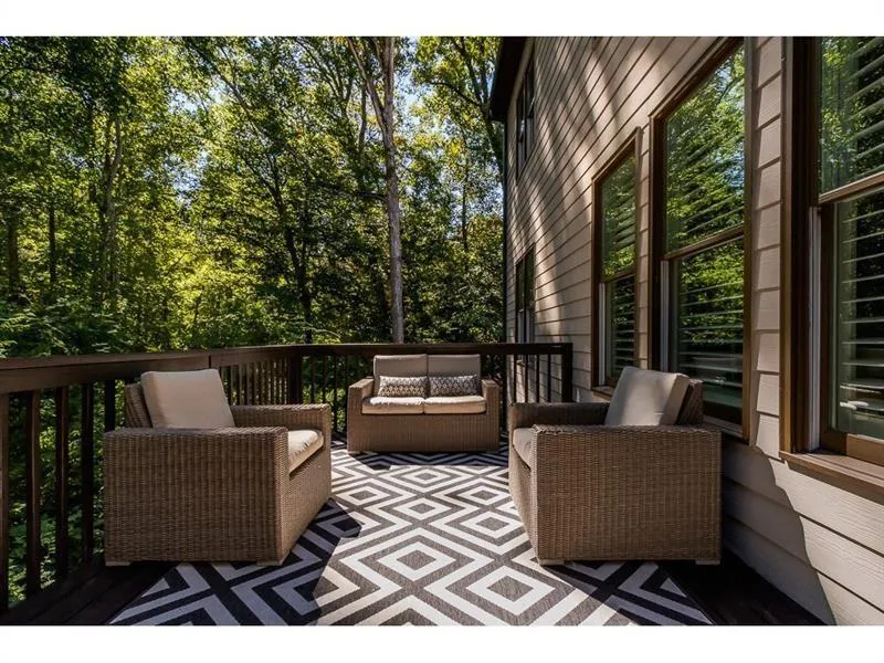 4615 Enclave At Peachtree Dunwoody, Atlanta, Georgia 30342, 6 Bedrooms Bedrooms, ,5 BathroomsBathrooms,Residential,Sold,4615 Enclave At Peachtree Dunwoody,6120758