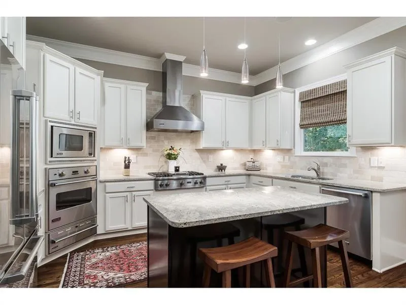 4615 Enclave At Peachtree Dunwoody, Atlanta, Georgia 30342, 6 Bedrooms Bedrooms, ,5 BathroomsBathrooms,Residential,Sold,4615 Enclave At Peachtree Dunwoody,6120758