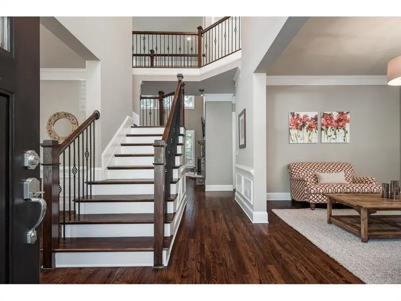 4615 Enclave At Peachtree Dunwoody, Atlanta, Georgia 30342, 6 Bedrooms Bedrooms, ,5 BathroomsBathrooms,Residential,Sold,4615 Enclave At Peachtree Dunwoody,6120758