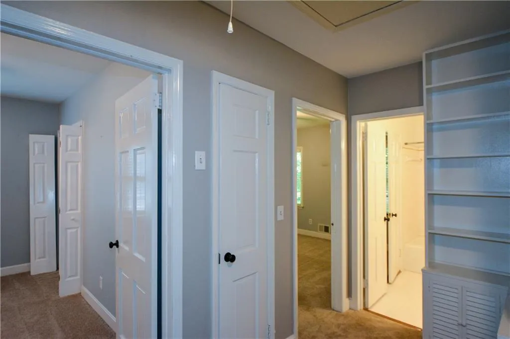 230 River Valley Road, Sandy Springs, Georgia 30328, 4 Bedrooms Bedrooms, ,3 BathroomsBathrooms,Residential,Sold,230 River Valley Road,7123135