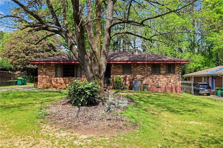 7019 Lakeview Lane, Doraville, Georgia 30360
