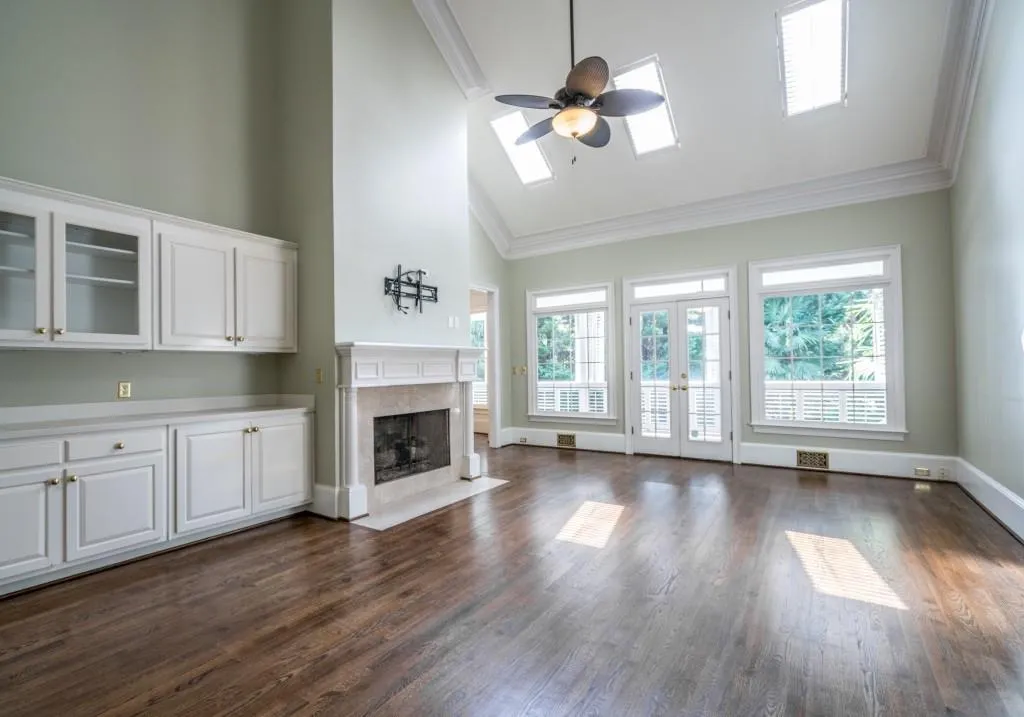 5380 Harrowood Lane, Sandy Springs, Georgia 30327, 5 Bedrooms Bedrooms, ,4 BathroomsBathrooms,Residential,Sold,5380 Harrowood Lane,5876820