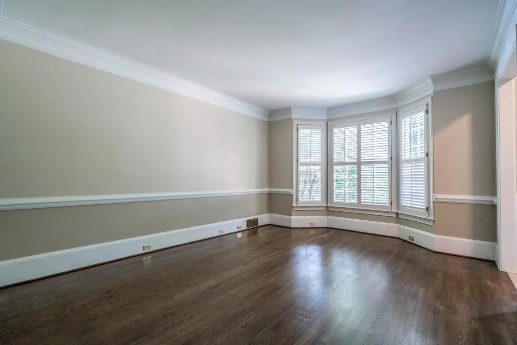 5380 Harrowood Lane, Sandy Springs, Georgia 30327, 5 Bedrooms Bedrooms, ,4 BathroomsBathrooms,Residential,Sold,5380 Harrowood Lane,5876820