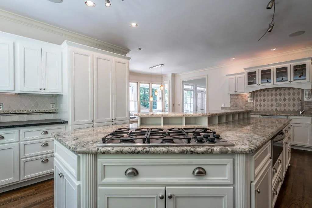 5380 Harrowood Lane, Sandy Springs, Georgia 30327, 5 Bedrooms Bedrooms, ,4 BathroomsBathrooms,Residential,Sold,5380 Harrowood Lane,5876820