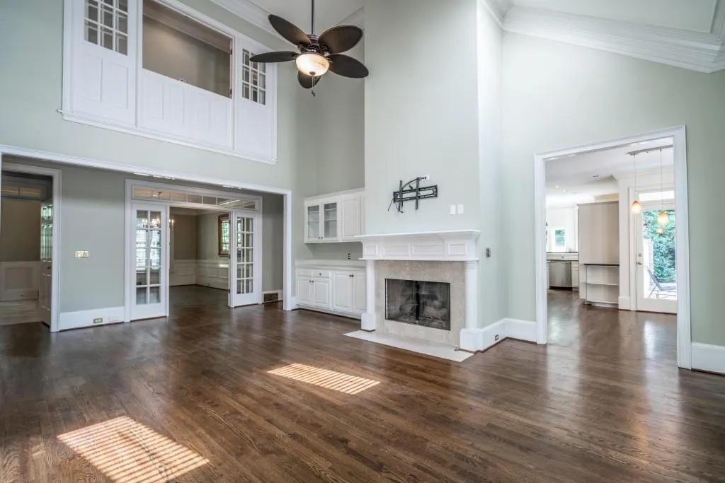 5380 Harrowood Lane, Sandy Springs, Georgia 30327, 5 Bedrooms Bedrooms, ,4 BathroomsBathrooms,Residential,Sold,5380 Harrowood Lane,5876820