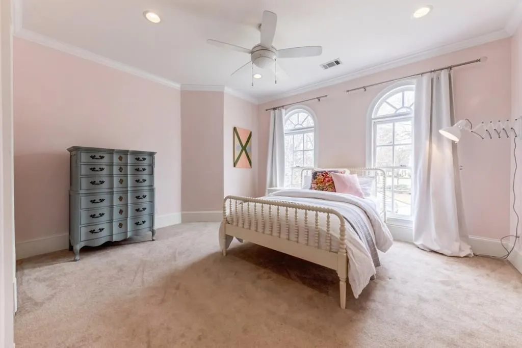 225 Powers Cove, Sandy Springs, Georgia 30327, 4 Bedrooms Bedrooms, ,4 BathroomsBathrooms,Residential,Sold,225 Powers Cove,6695803