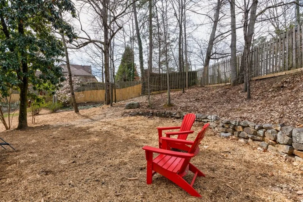 225 Powers Cove, Sandy Springs, Georgia 30327, 4 Bedrooms Bedrooms, ,4 BathroomsBathrooms,Residential,Sold,225 Powers Cove,6695803