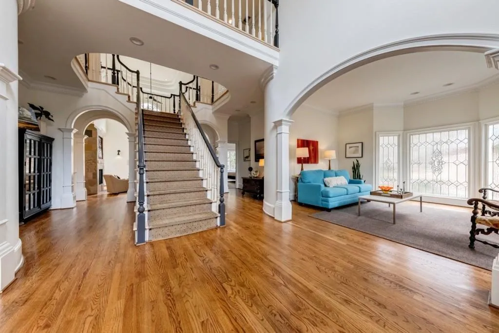 225 Powers Cove, Sandy Springs, Georgia 30327, 4 Bedrooms Bedrooms, ,4 BathroomsBathrooms,Residential,Sold,225 Powers Cove,6695803