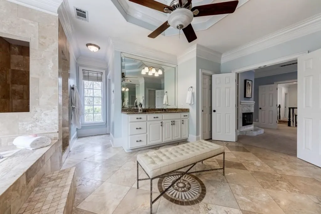 225 Powers Cove, Sandy Springs, Georgia 30327, 4 Bedrooms Bedrooms, ,4 BathroomsBathrooms,Residential,Sold,225 Powers Cove,6695803