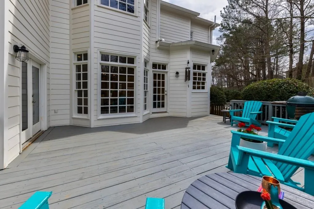 225 Powers Cove, Sandy Springs, Georgia 30327, 4 Bedrooms Bedrooms, ,4 BathroomsBathrooms,Residential,Sold,225 Powers Cove,6695803