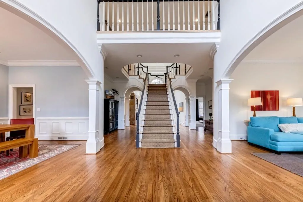 225 Powers Cove, Sandy Springs, Georgia 30327, 4 Bedrooms Bedrooms, ,4 BathroomsBathrooms,Residential,Sold,225 Powers Cove,6695803