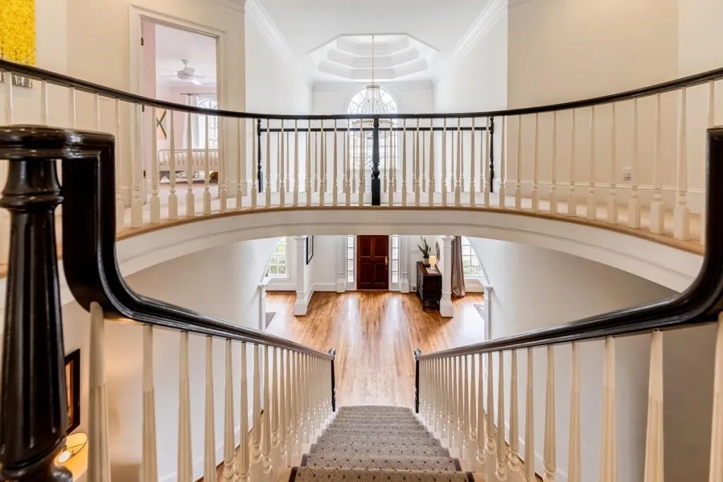 225 Powers Cove, Sandy Springs, Georgia 30327, 4 Bedrooms Bedrooms, ,4 BathroomsBathrooms,Residential,Sold,225 Powers Cove,6695803