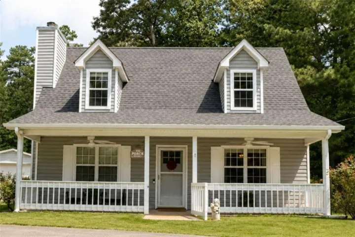 523 S River Drive S, Jackson, Georgia 30233