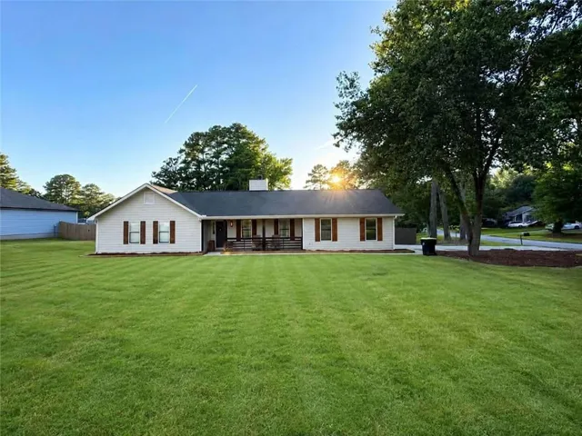 808 Darlington Drive, Jonesboro, Georgia 30238