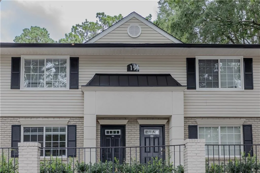 6940 Roswell Road Unit 19c, Atlanta, Georgia 30328, 2 Bedrooms Bedrooms, ,1 BathroomBathrooms,Residential,For Sale,6940 Roswell Road Unit 19c,7621617