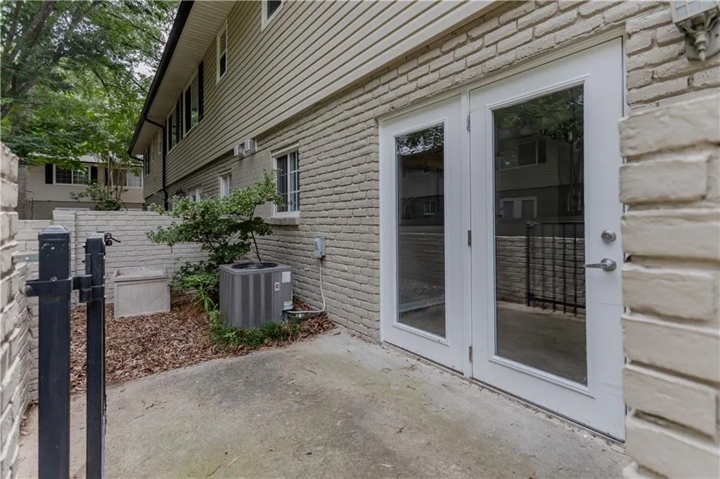 View of patio / terrace with french doors