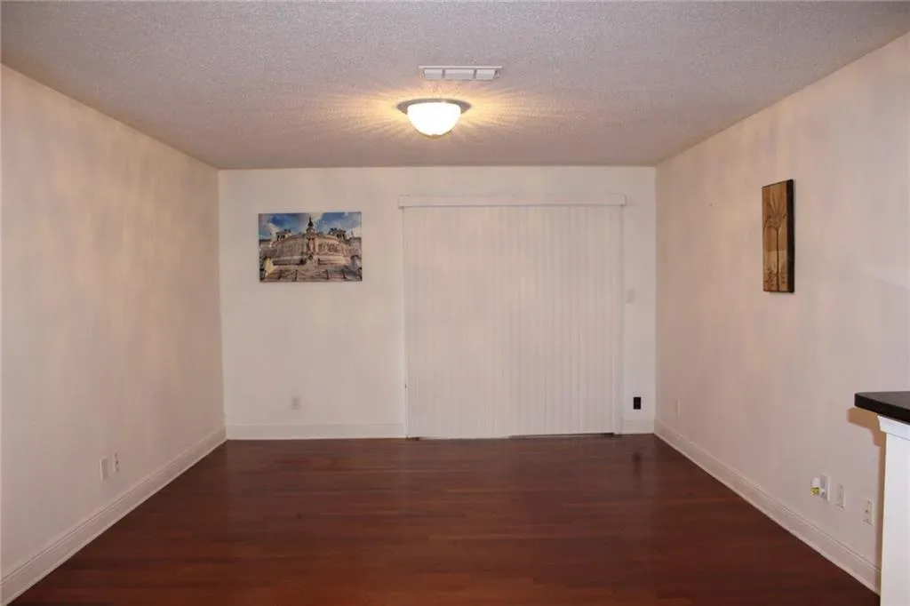 6205 Santa Fe Parkway, Sandy Springs, Georgia 30350, 2 Bedrooms Bedrooms, ,2 BathroomsBathrooms,Residential,Sold,6205 Santa Fe Parkway,6527948