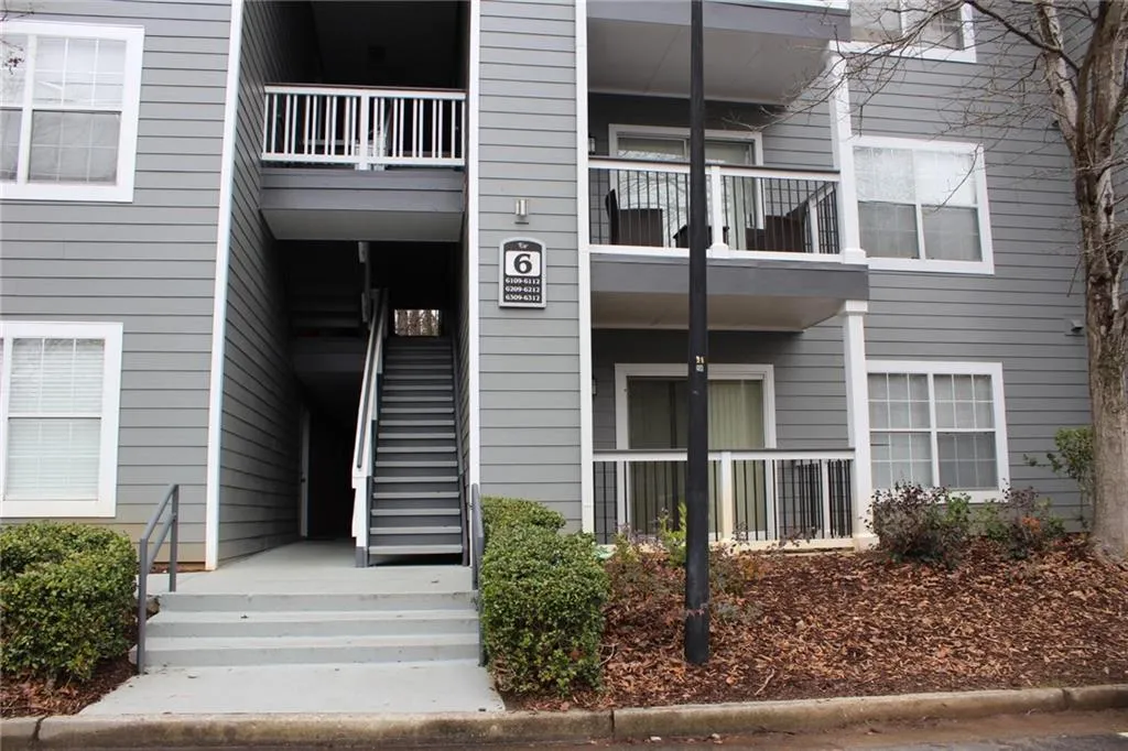 6205 Santa Fe Parkway, Sandy Springs, Georgia 30350, 2 Bedrooms Bedrooms, ,2 BathroomsBathrooms,Residential,Sold,6205 Santa Fe Parkway,6527948