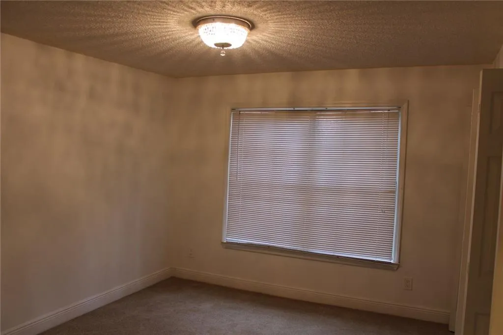 6205 Santa Fe Parkway, Sandy Springs, Georgia 30350, 2 Bedrooms Bedrooms, ,2 BathroomsBathrooms,Residential,Sold,6205 Santa Fe Parkway,6527948
