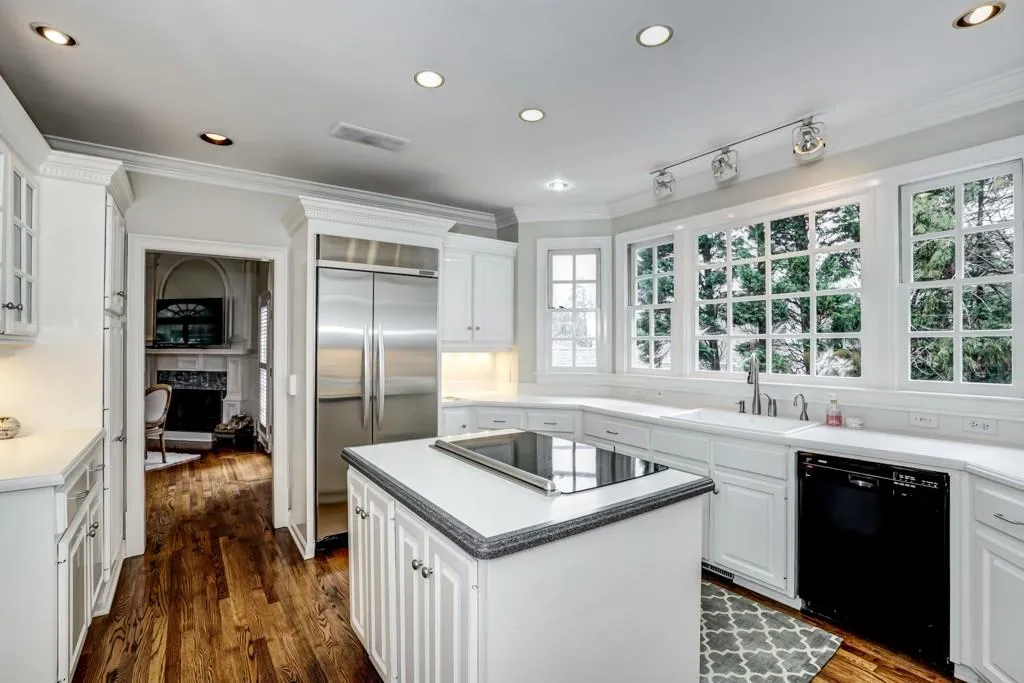 4969 Long Island Drive Nw, Sandy Springs, Georgia 30327, 4 Bedrooms Bedrooms, ,5 BathroomsBathrooms,Residential,Sold,4969 Long Island Drive Nw,5786091