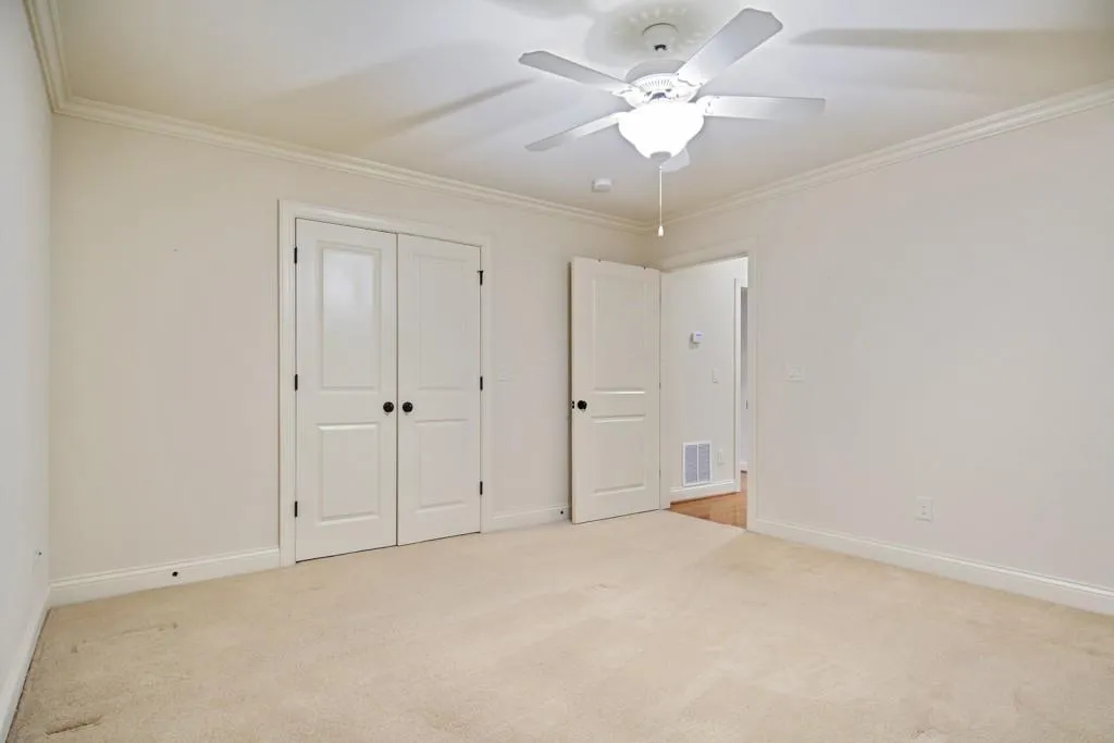 770 E Northway Lane, Atlanta, Georgia 30342, 5 Bedrooms Bedrooms, ,6 BathroomsBathrooms,Residential,Sold,770 E Northway Lane,6869815